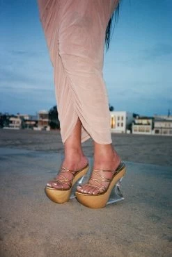 HS Center Of Attention ANDROID