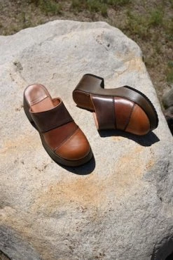 Jeffrey Campbell CLOGGED