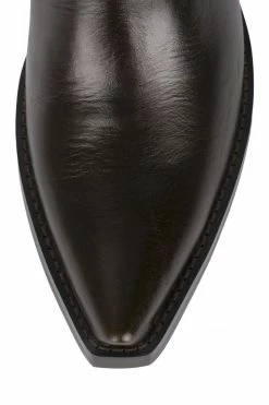 STRATEGY CROSSROADS Boots