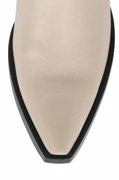 STRATEGY CROSSROADS Boots