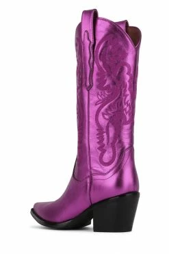 STRATEGY Boots DAGGET