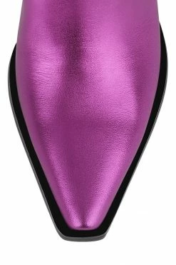 STRATEGY Boots DAGGET