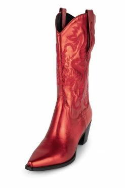 STRATEGY Boots DAGGET