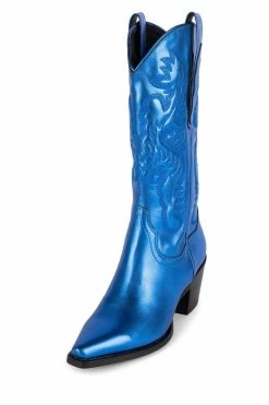 STRATEGY Boots DAGGET