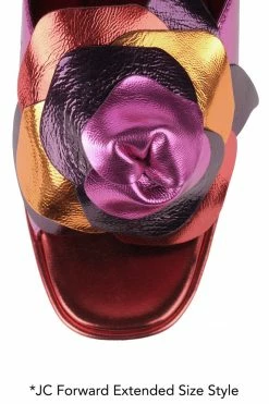 YYH FATALE Social Butterfly