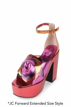 YYH FATALE Social Butterfly