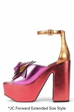 YYH FATALE Social Butterfly