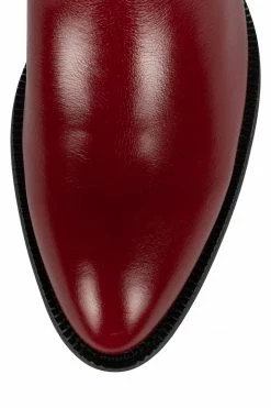 STRATEGY Social Butterfly FLY-AWAY