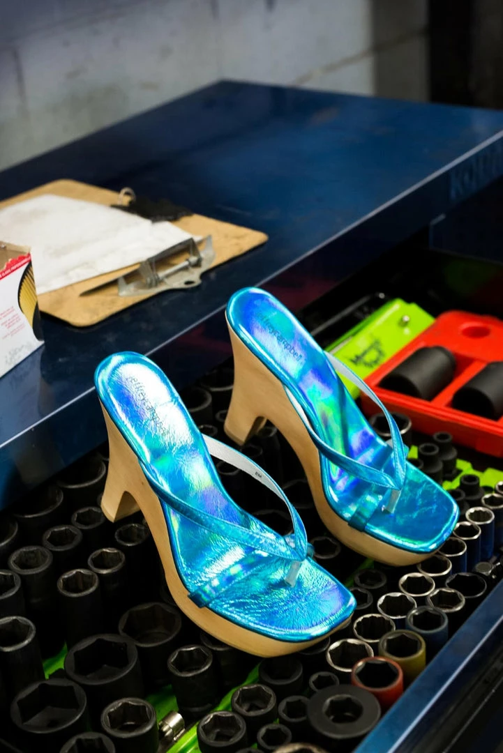 HS Trend: Y2K FOXIE 4 HS Trend: Y2K FOXIE