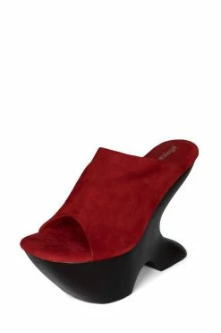 Jeffrey Campbell GIAH-2 Center Of Attention