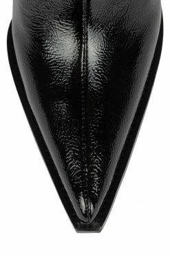 YYH Boots ITS-A-DRAW