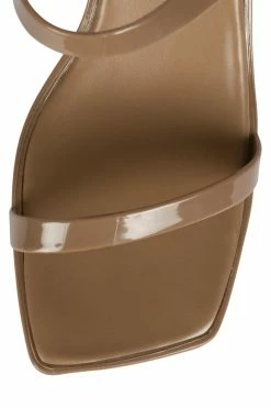 Jeffrey Campbell JAMM-3