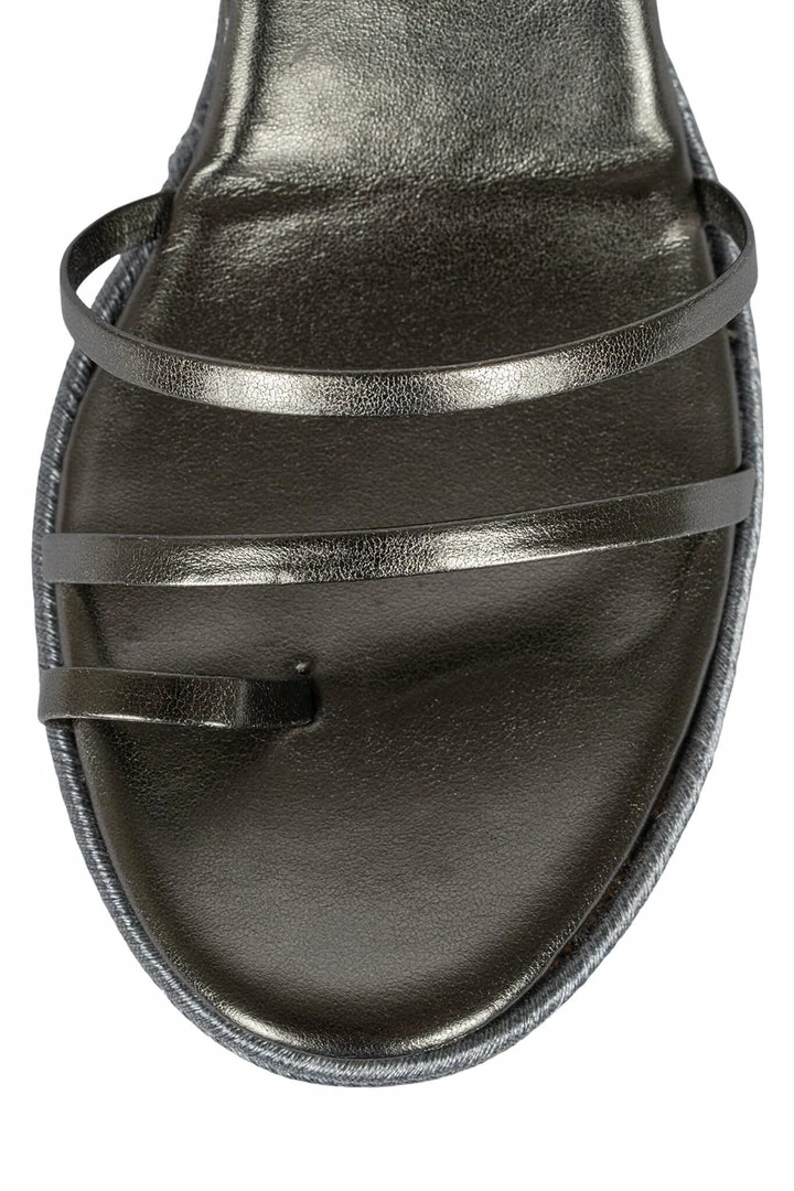 CALZADOS MERCHE S.L. Sale LAYERED 6 CALZADOS MERCHE S.L. Sale LAYERED