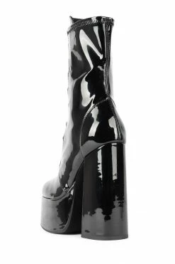 HS Platforms LUCIOUS