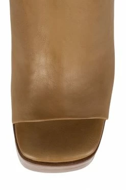 Jeffrey Campbell LUNA-LUV