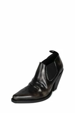 Jeffrey Campbell OESTE