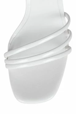 Jeffrey Campbell PRESECCO Trend: Y2K