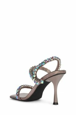 YYH SAINTS Heels