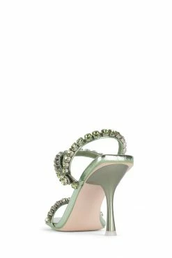 YYH SAINTS Heels