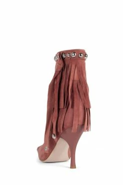 STRATEGY Sale TROTTING