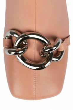 STRATEGY Boots VERUS-KHO