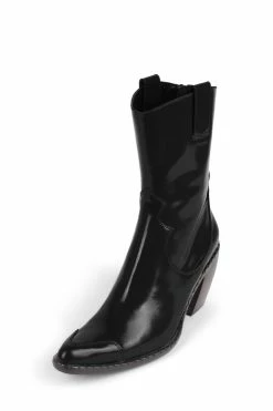 STRATEGY XORO Western